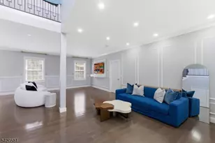 10 Hillside Ave, North Caldwell, NJ 07006 - Photo 4