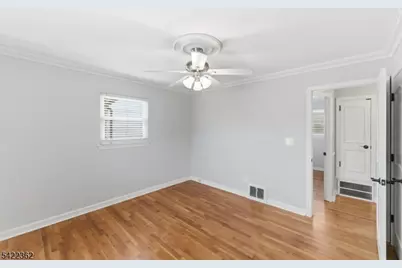 24 Bryant Ave, Bloomfield, NJ 07003 - Photo 16