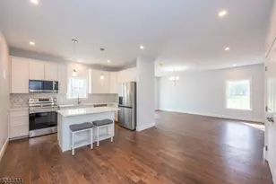 10 Greenhut Ave, Randolph Township, NJ 07869 - Photo 4