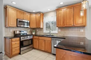 5 Jessica Pl, Randolph Township, NJ 07869 - Photo 18