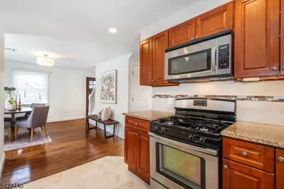 74 Franklin St, Verona, NJ 07044 - Photo 12