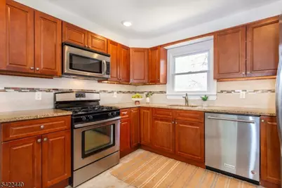 74 Franklin St, Verona, NJ 07044 - Photo 10