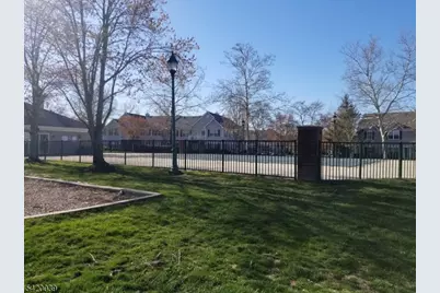 80 Williamson Ct, Bridgewater, NJ 08807 - Photo 18