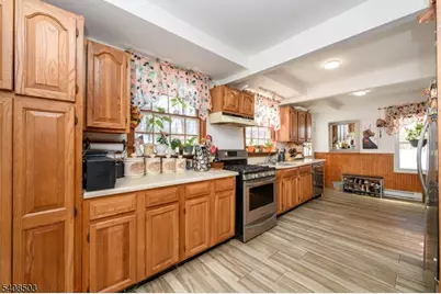 19 Skyland Ave, Wanaque, NJ 07420 - Photo 6