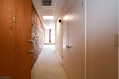 431 Springfield Ave #6, Summit, NJ 07901 - Photo 2