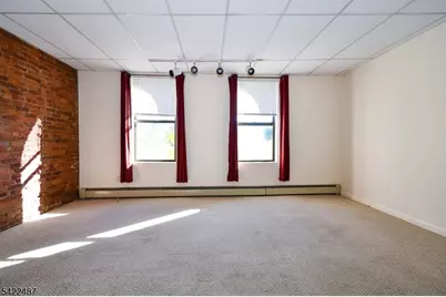 431 Springfield Ave #6, Summit, NJ 07901 - Photo 4