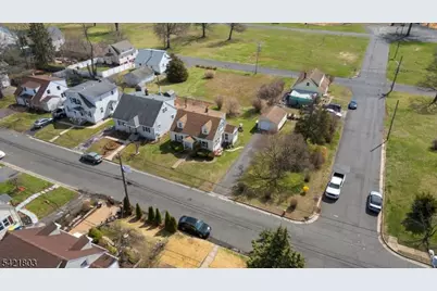 306 Huff Ave, Manville, NJ 08835 - Photo 16