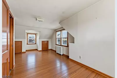 306 Huff Ave, Manville, NJ 08835 - Photo 8