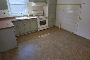 46 N 8th St, Kenilworth, NJ 07033 - Photo 6