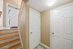 154 George Russell Way, Clifton, NJ 07013 - Photo 8