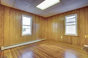 27 Brookline Ave, Nutley, NJ 07110 - Photo 16