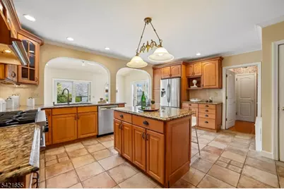 5 Witherspoon Rd, Clifton, NJ 07013 - Photo 4