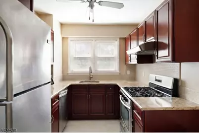 415 Claremont Ave, Montclair Twp., NJ 07042 - Photo 6