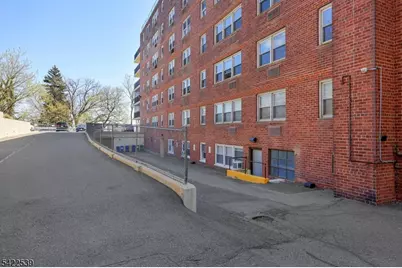 415 Claremont Ave, Montclair, NJ 07042 - Photo 18