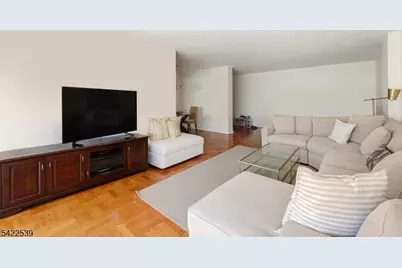 415 Claremont Ave, Montclair, NJ 07042 - Photo 4