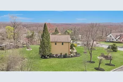 17 Sherbrooke Dr, Lincoln Park, NJ 07035 - Photo 32