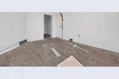 661 South 18th Street, Newark, NJ 07103 - Photo 12