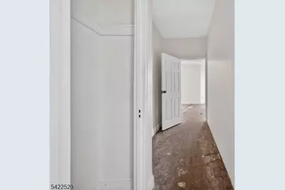 661 South 18th Street, Newark, NJ 07103 - Photo 30