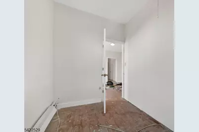 661 South 18th Street, Newark, NJ 07103 - Photo 20