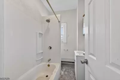 661 South 18th Street, Newark, NJ 07103 - Photo 18