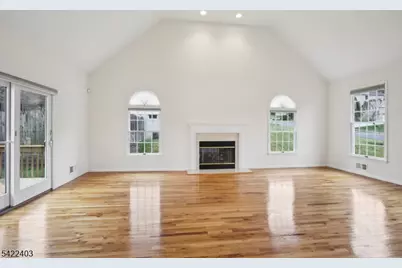 1 Jenny Ln, Wayne, NJ 07470 - Photo 6