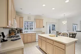 1 Jenny Ln, Wayne, NJ 07470 - Photo 12