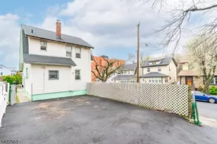 788 Lyons Ave, Irvington, NJ 07111 - Photo 22