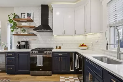 36 S Willow St, Montclair, NJ 07042 - Photo 12