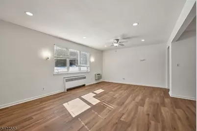 16A Troy Dr #1, Springfield, NJ 07081 - Photo 2