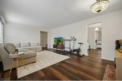 1A Troy Dr, Springfield, NJ 07081 - Photo 2