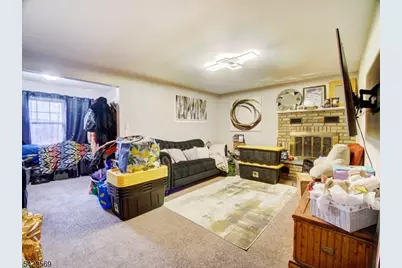 310 Boulevard Dr, Wayne Twp., NJ 07470 - Photo 8