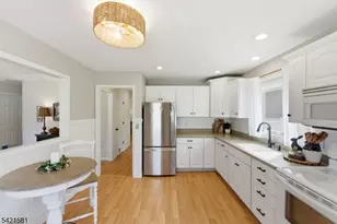 34 Old Middleville Rd, Fredon Township, NJ 07860 - Photo 12