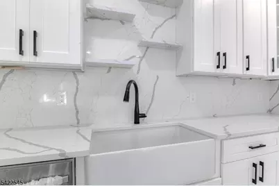 261 Apple Tree Ln, Mountainside, NJ 07092 - Photo 16