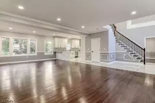 261 Appletree Ln, Mountainside, NJ 07092 - Photo 18