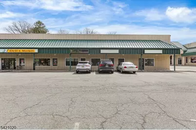 50 Hopatchung Rd, Hopatcong, NJ 07843 - Photo 16