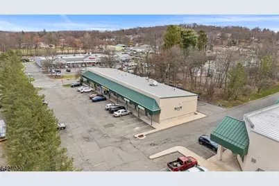 50 Hopatchung Rd, Hopatcong, NJ 07843 - Photo 6