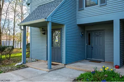 502 Woodhaven Dr #502, Edison, NJ 08817 - Photo 2