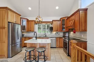 5 Bucky Ln, Vernon, NJ 07462 - Photo 10