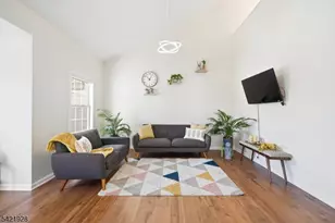 123 Barclay Dr, Nutley, NJ 07110 - Photo 12