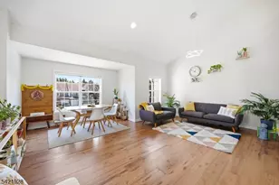 123 Barclay Dr, Nutley, NJ 07110 - Photo 8