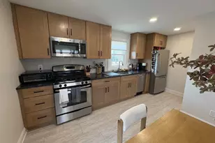 352 New York Ave, Lyndhurst Township, NJ 07071 - Photo 12