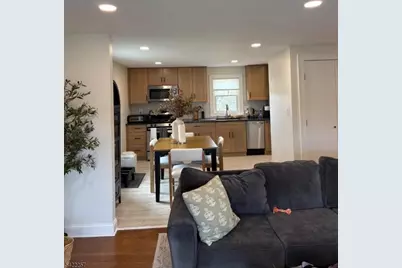 352 New York Ave #2, Lyndhurst Township, NJ 07071 - Photo 8