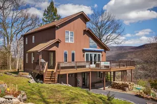 32 Evergreen Trail, Vernon, NJ 07462 - Photo 4