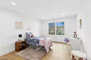 332 Pershing Ave, Roselle Park, NJ 07204 - Photo 28