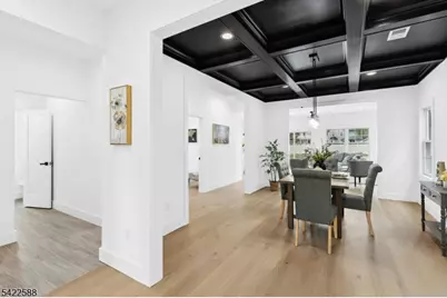 332 Pershing Ave, Roselle Park, NJ 07204 - Photo 6