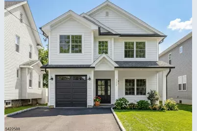 332 Pershing Ave, Roselle Park, NJ 07204 - Photo 1