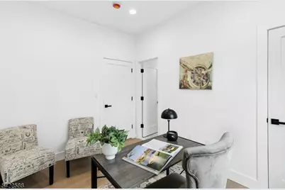 332 Pershing Ave, Roselle Park, NJ 07204 - Photo 20