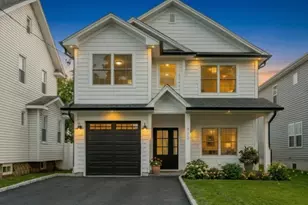 332 Pershing Ave, Roselle Park, NJ 07204 - Photo 2