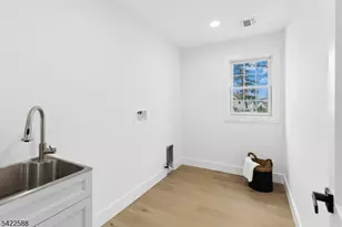 332 Pershing Ave, Roselle Park, NJ 07204 - Photo 32