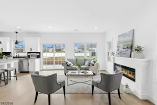 332 Pershing Ave, Roselle Park, NJ 07204 - Photo 14